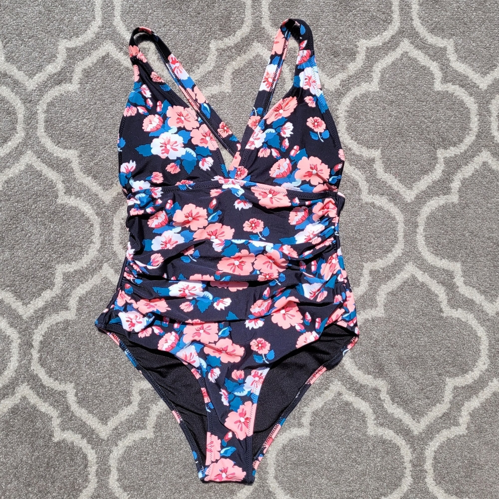 Cupshe swimsuit